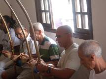 Mestres da capoeira comemoram o aniversário de mestre Dorival dos Santos, 27.10.13.